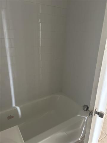 Building Photo - 219 Emerson Dr