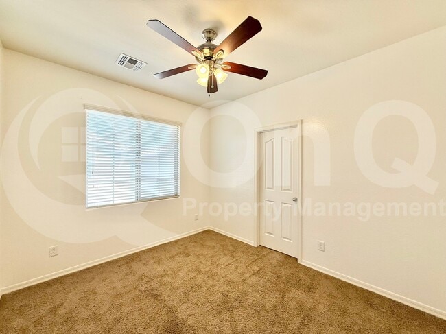 Building Photo - 9218 W Meadow Dr