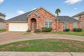 Building Photo - 6325 Oso Pkwy