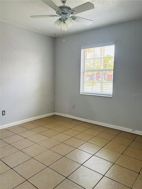 Building Photo - 28 Las Palmas Way