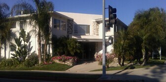 Building Photo - Park Seville