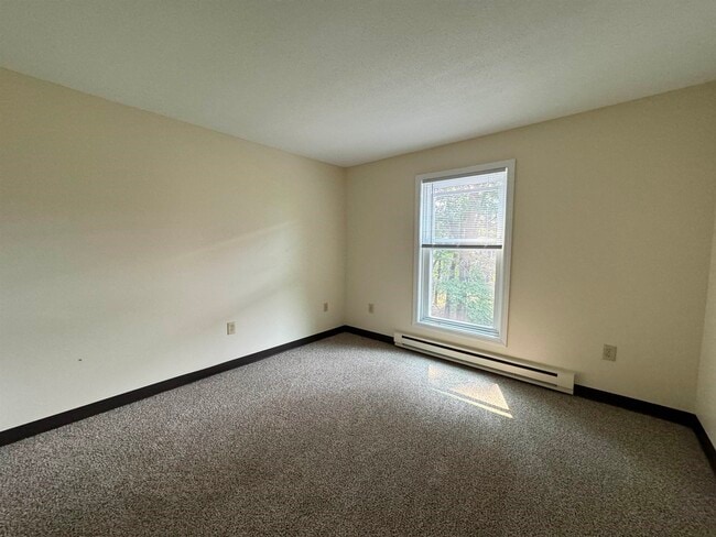 Building Photo - 131 Eastern Ave