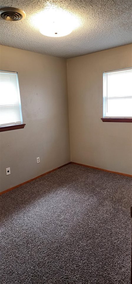 Building Photo - 3308 SW Salinas Dr
