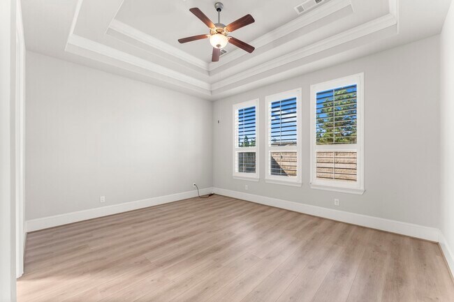 Building Photo - 27907 Emerald Vista Dr