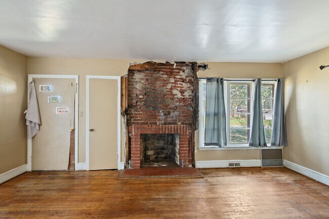 Building Photo - 224 NC-561