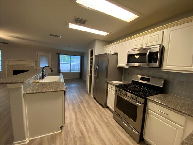Building Photo - 38 Musgrove Pl