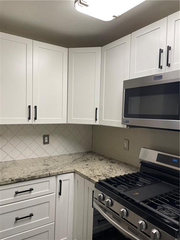 Building Photo - 8020 Sand Wedge Cir