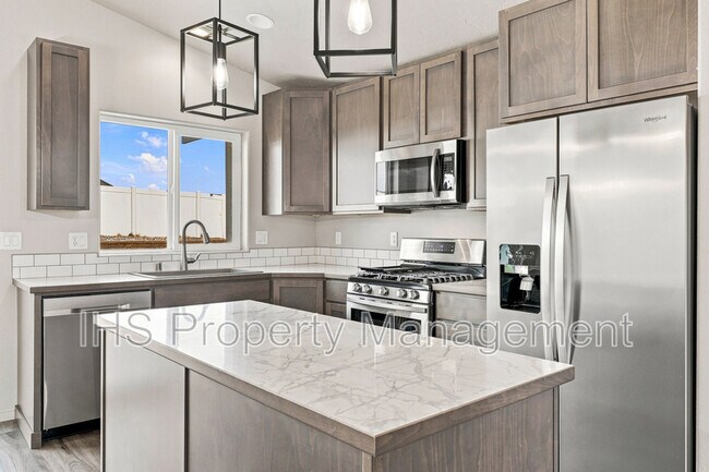 Building Photo - 6030 Tarsus Ln