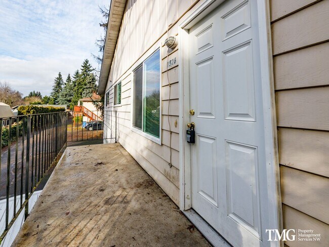 Building Photo - Great 2BD Condo in Fantastic Cascade Park Location!