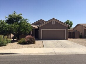 Building Photo - Gilbert 4Bed-2Bath Single Story House for Rent - RV Gate