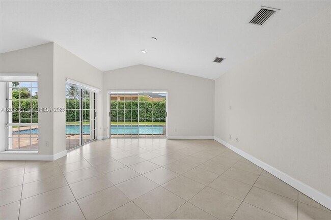 Building Photo - 8224 SW 178th Terrace