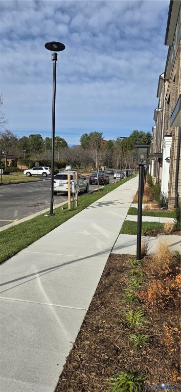 Building Photo - 10147 Blue Wing Ln