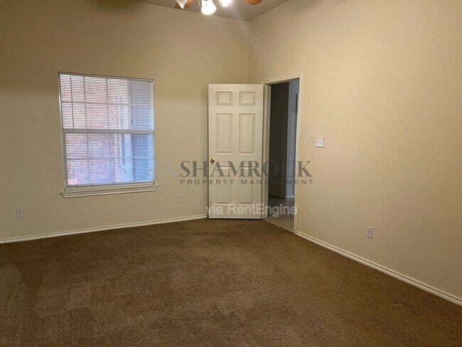 Building Photo - 10141 Orchid Ln