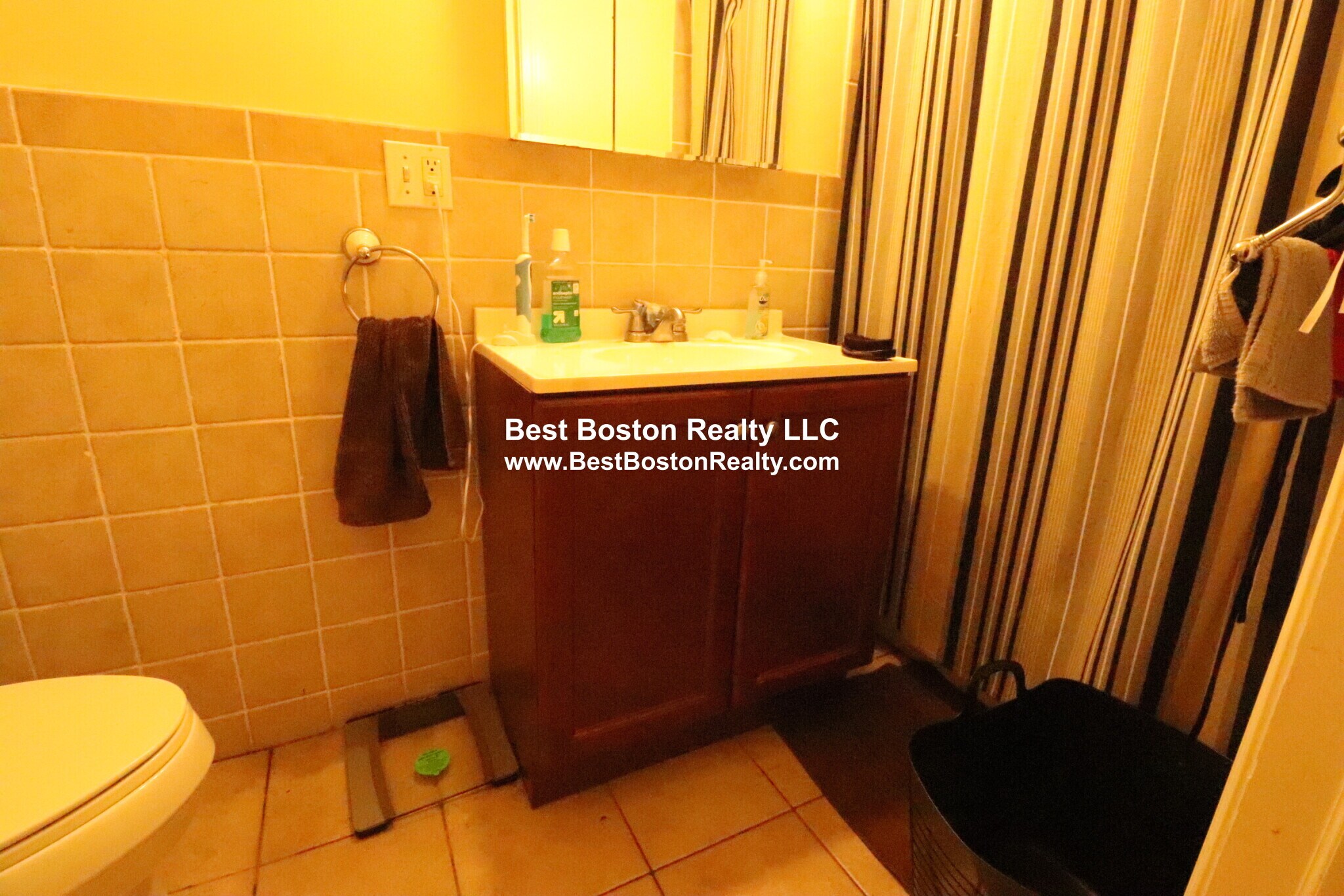 Building Photo - 27 Portsmouth St