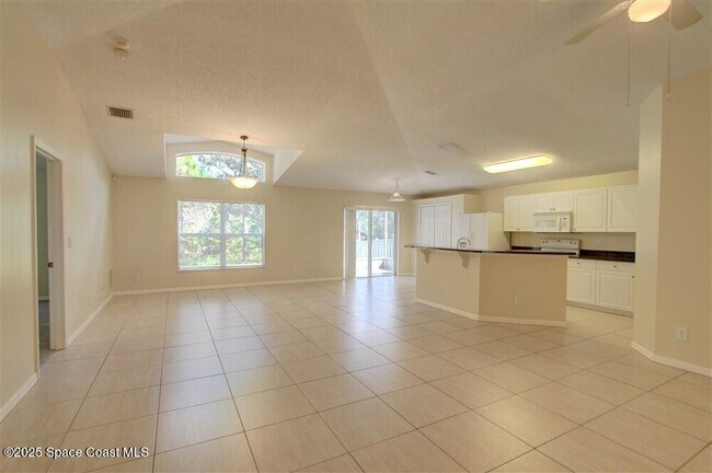 Building Photo - 4810 Manchester Dr