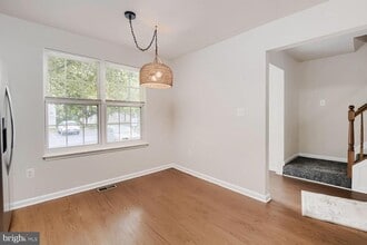Building Photo - 3971 Red Deer Cir