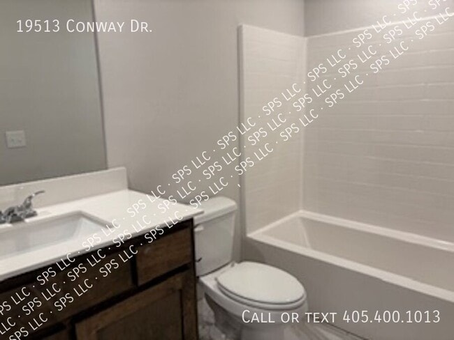 Building Photo - 19513 Conway Dr