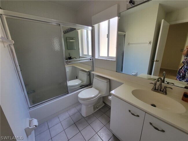 Building Photo - 7719 Jewel Ln