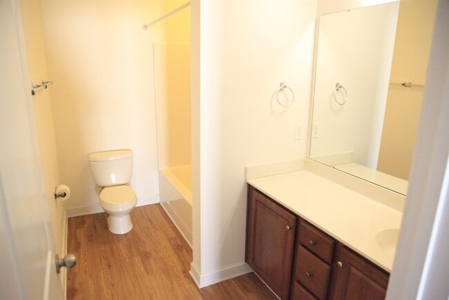 Building Photo - Perfect 4bd/2.5bth home in desirable Millbridge community