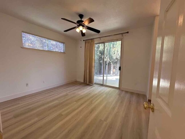 Building Photo - Remodeled 3 Bedroom Elk Grove House