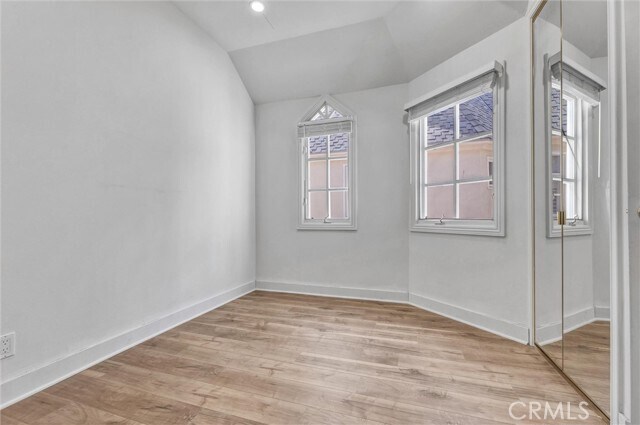 Building Photo - 309 N Almont Dr