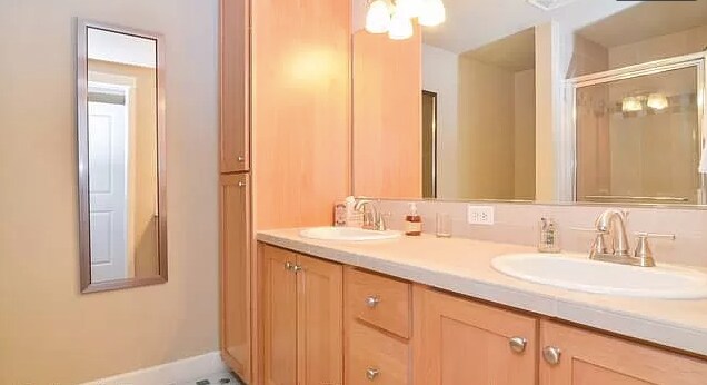 Building Photo - 2653 SW Sylvan Heights Dr