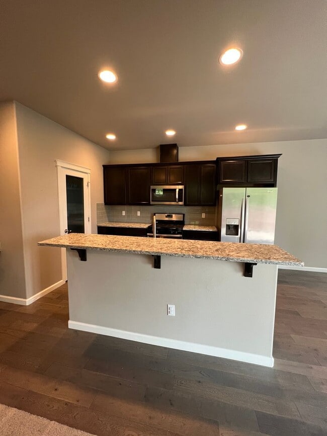 Building Photo - Quiet Luxury in a Forested Cul de Sac with...