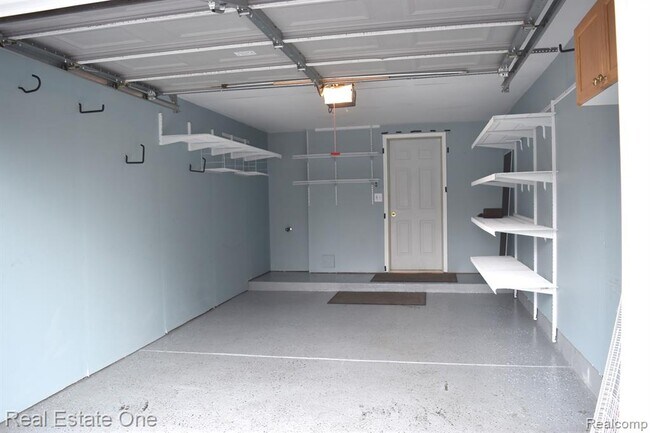 Building Photo - 4717 Berkshire Dr