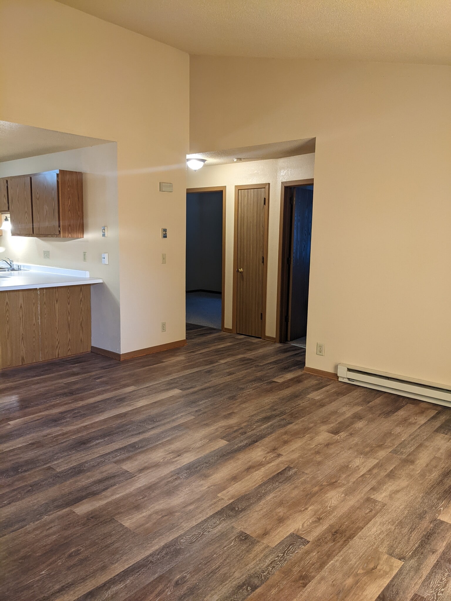 Open Concept - 9915 W Oklahoma Ave