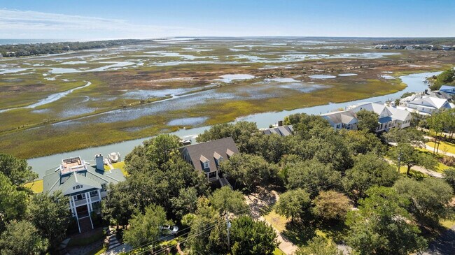 Building Photo - 3482 Luvan Blvd