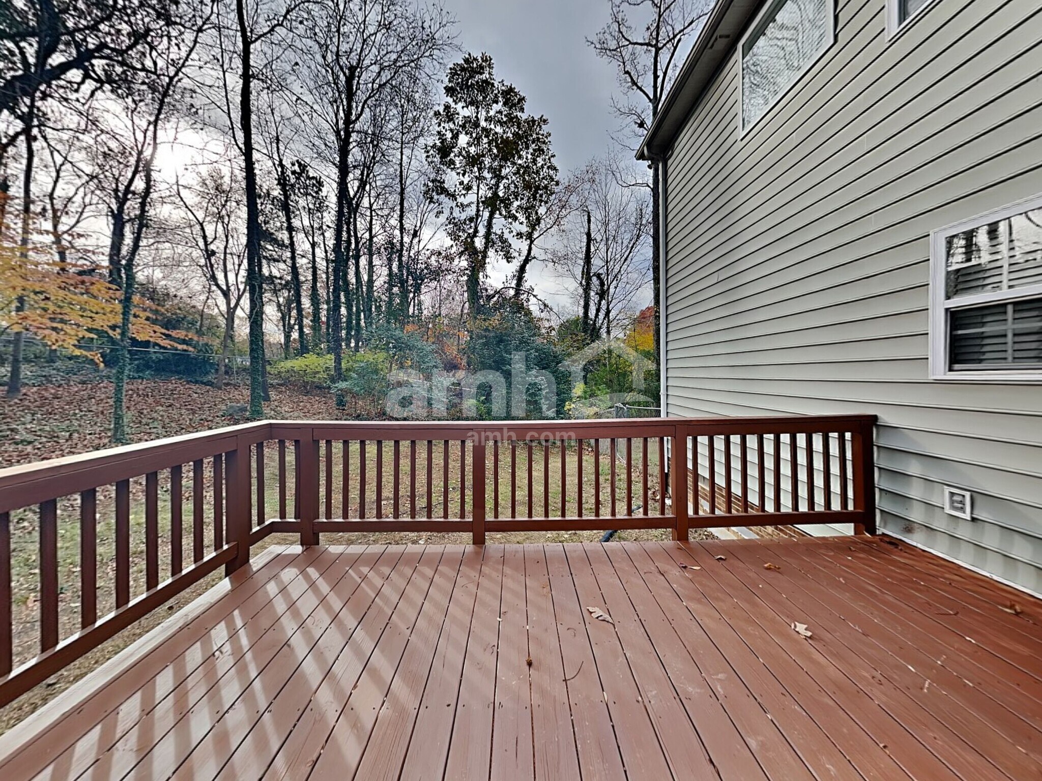 Building Photo - 105 Woodland Dr