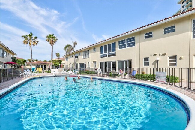 Building Photo - 5450 N Ocean Blvd