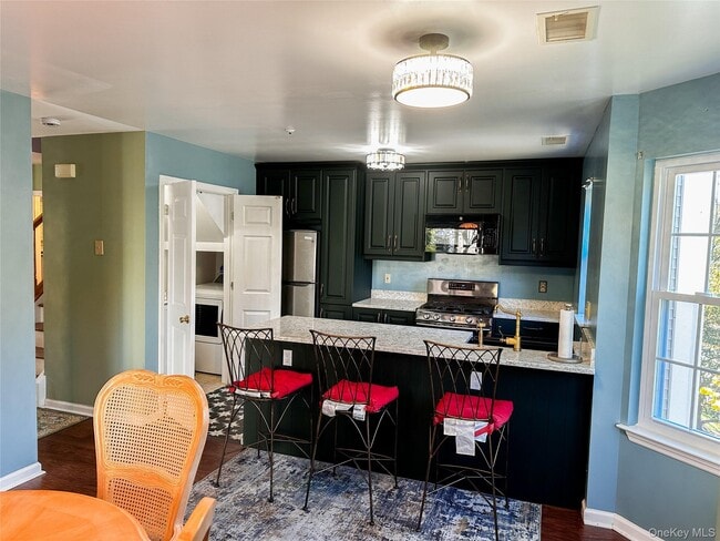 Building Photo - 29 Stone Creek Ln