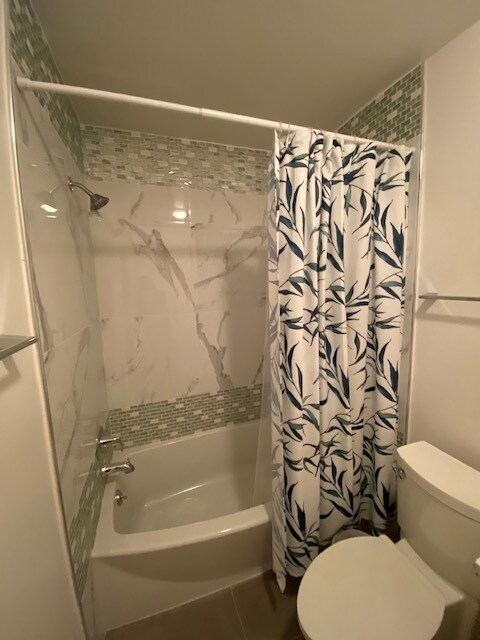 Building Photo - 2308 Schader Dr