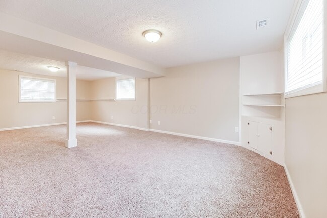 Building Photo - 226 Penick Ave