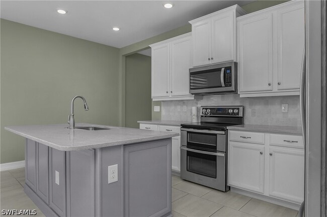 Building Photo - 28358 Captiva Shell Lp