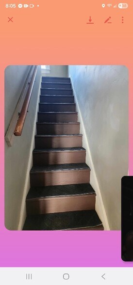 Building Photo - 486 Linden Ave