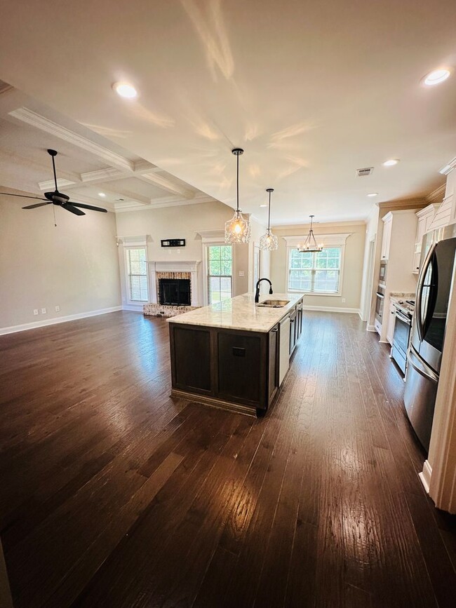 Building Photo - 202 Landings Pointe Ln