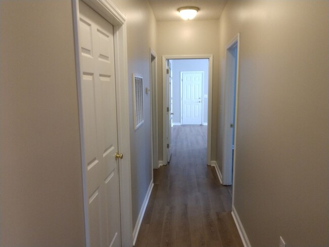 Building Photo - Coming Soon! Beautiful 2BDRM 2BTH at Greys...