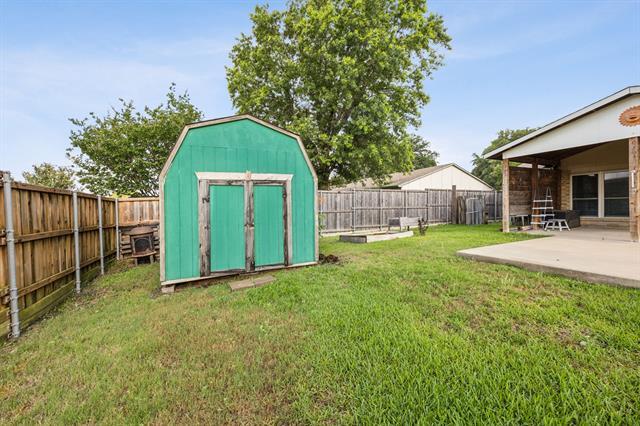 Building Photo - 4218 Crestwood Dr