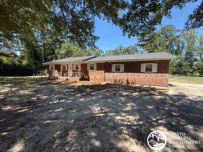 Building Photo - Cozy 2-Bed, 2-Bath Home in Orangeburg, SC