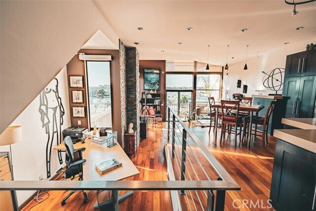 Building Photo - 5327 Marina Pacifica Dr