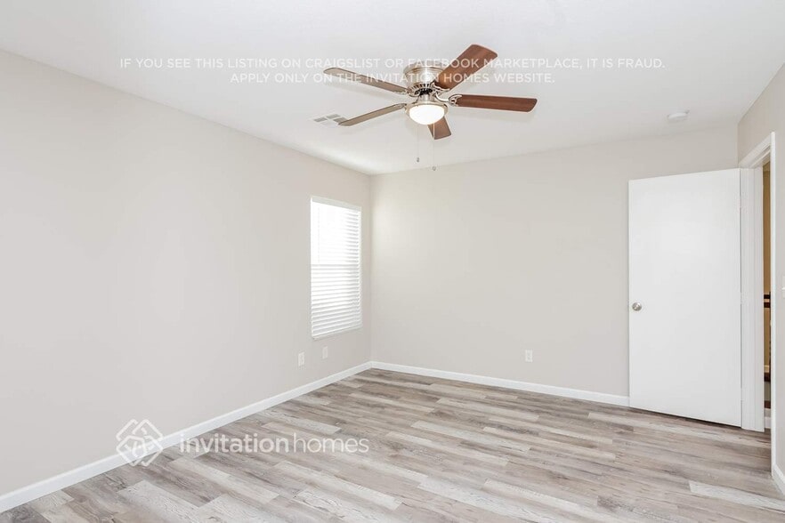 Building Photo - 663 Haunts Walk Ave