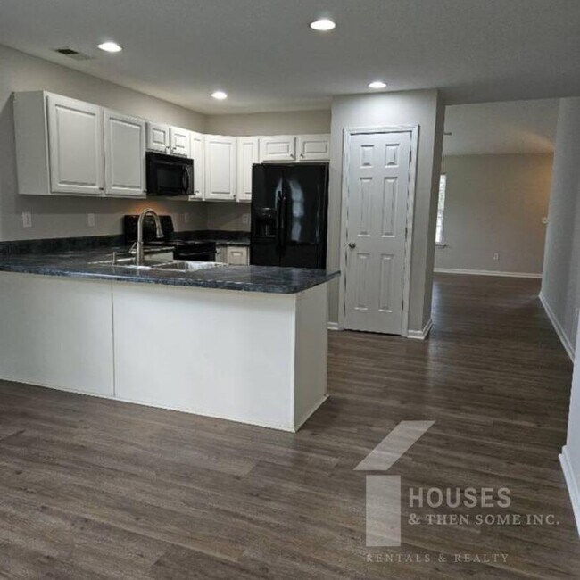 Building Photo - 20 Laurelhurst Ct
