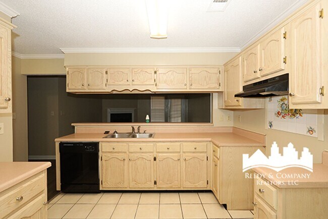 Building Photo - 2189 Rocky Stream Dr