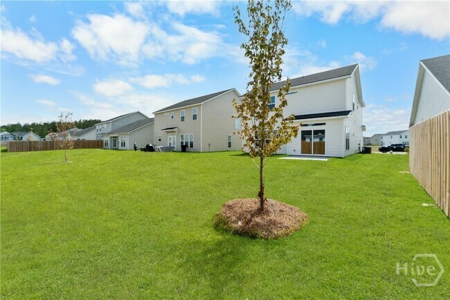 Building Photo - 116 Peabody St