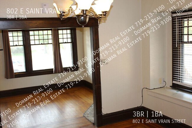 Building Photo - 802 E Saint Vrain St