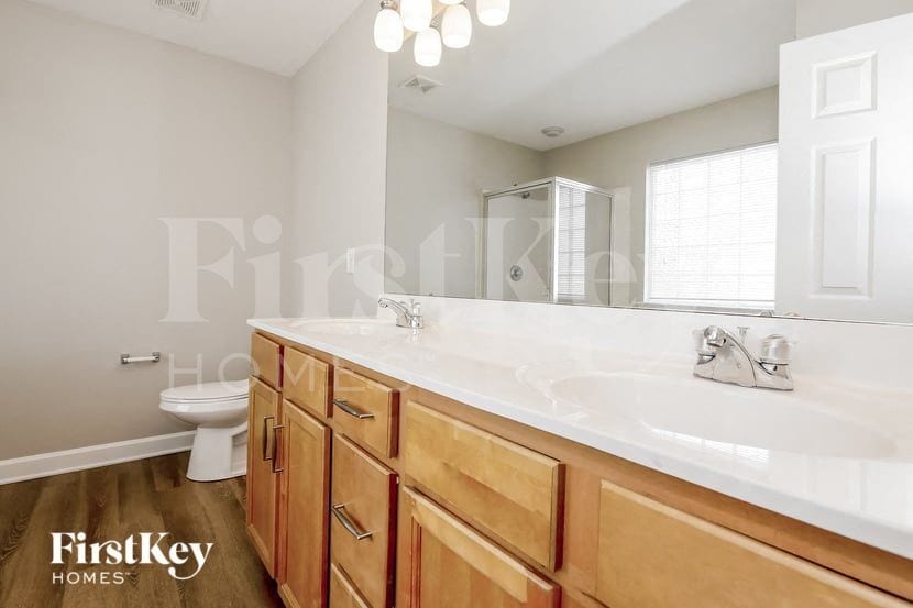 Building Photo - 4006 Linville Falls Ln