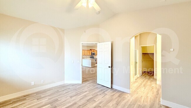 Building Photo - 3237 E Maldonado Dr