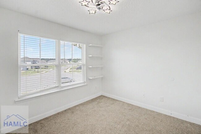 Building Photo - 206 Farnsworth Trl